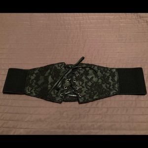 Torrid lace corset look lace up wide belt Sz 3